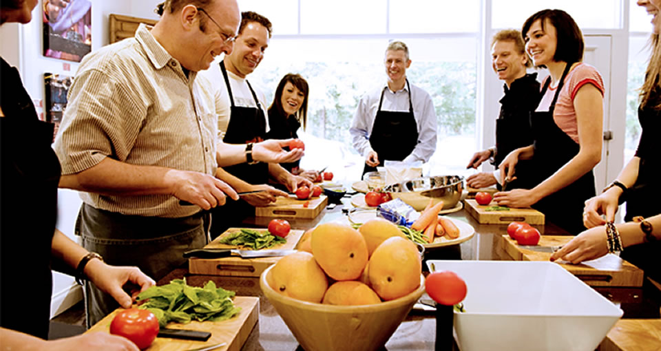 How Cooking Can Help With Team Building